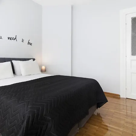 Apartment Amazing Flat Near Osmanbey Metro Station *