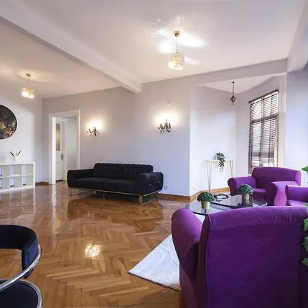 Apartment Amazing Flat Near Osmanbey Metro Station